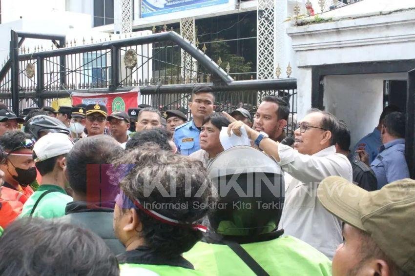 DPRD Sumut Terima Aspirasi Ojol, Subandi Janji Perjuangkan Potongan Aplikasi 8 Persen