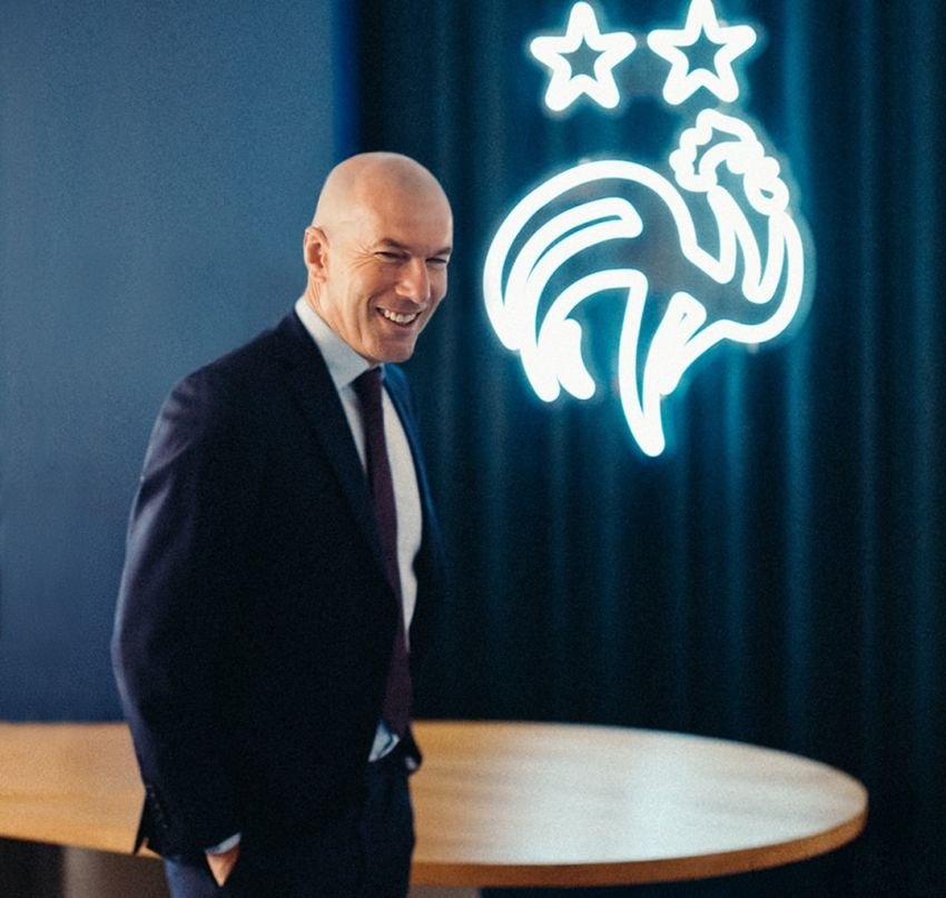 Zinedine Zidane Terharu Pimpin Timnas Prancis, Sengaja Tolak Tawaran Klub Demi Les Bleus