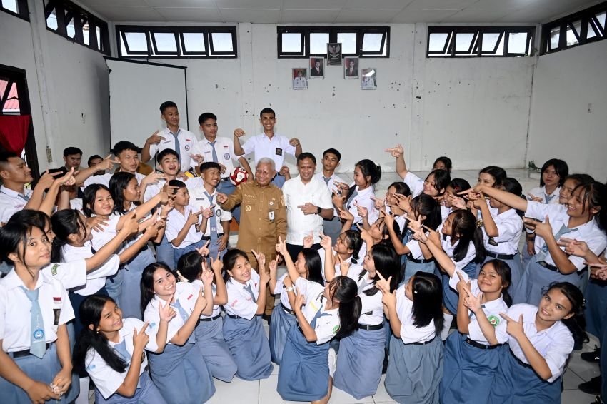 Motivasi Anak-anak Asrama di Gunung Sitoli, Wagubsu: Berbuat Baiklah dan Raih Cita-cita