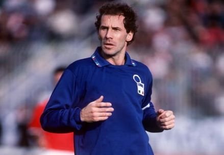 Franco Baresi Meninggal Dunia, AC Milan Kehilangan Kapten Abadi