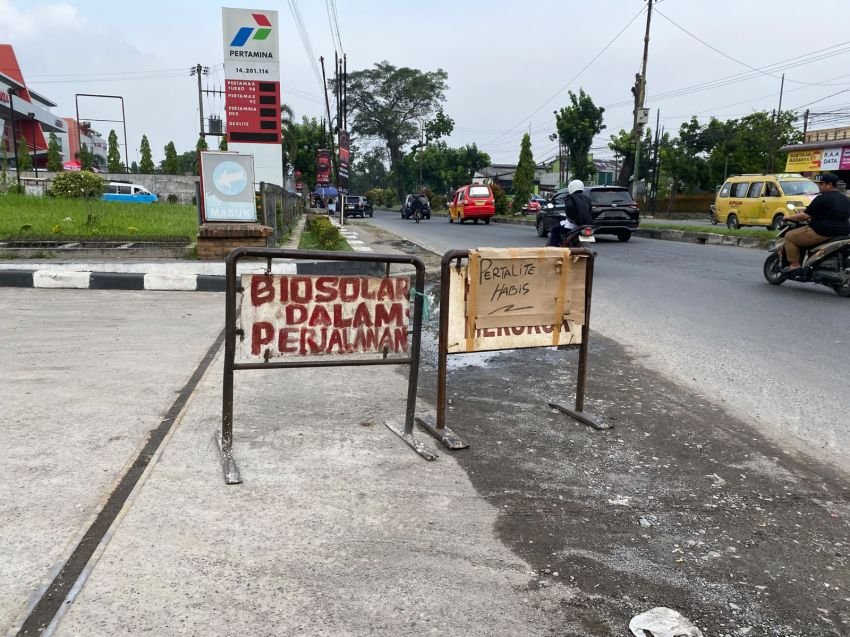 Waspada! Antrean Panjang BBM di SPBU Bisa Bikin Harga Bahan Pangan Naik