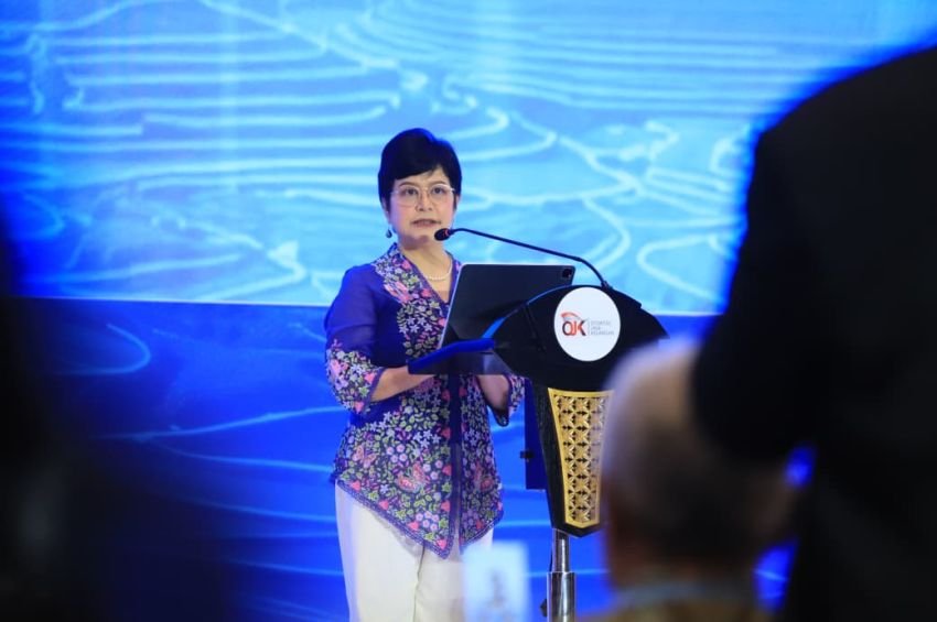 OJK Perkuat Aturan Main Lembaga Keuangan di Era AI