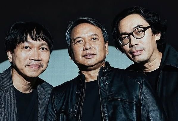 Garap OST Film Laut Bercerita, Efek Rumah Kaca Bikin Lagu Matilah Kau Mati