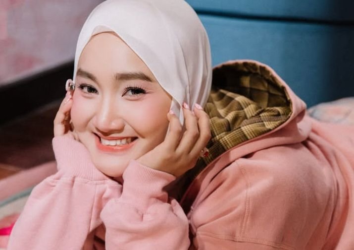 Rilis Lagu Berjudul Tidur Siang, Fatin Shidqia Lubis: Hidup Itu Harus Dinikmati