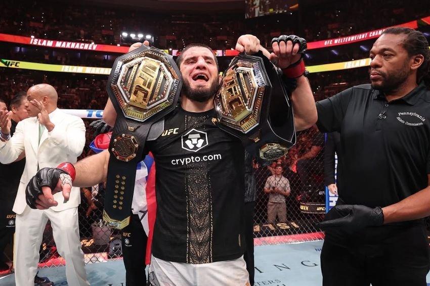 Pelatih GSP Sebut Islam Makhachev sebagai GOAT UFC Usai Kalahkan Ian Garry
