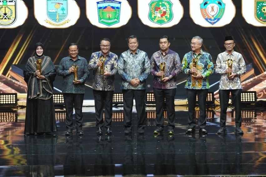 Rico Waas Raih Pemimpin Daerah Award 2026, Qresto Antar Medan Jadi Pelopor Inovasi Perpajakan