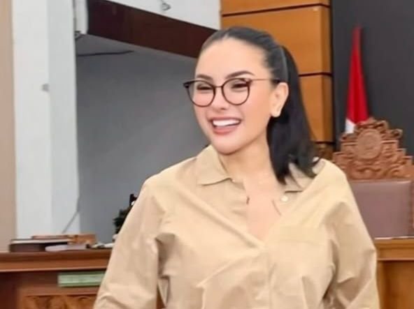 Nikita Mirzani Dekat dengan Pacar Sarwendah, Beri Utang hingga Rp200 Juta