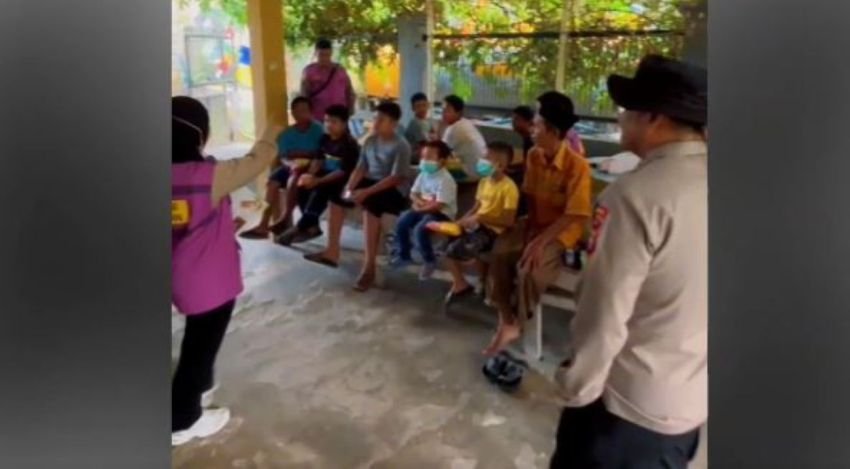 Polda Riau Turunkan Tim Trauma Healing ke Lokasi Karhutla