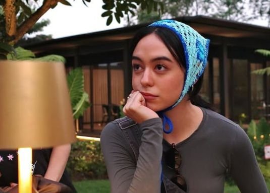 Gara-gara Film Paket Santet, Yasamin Jasem Harus Berkelahi