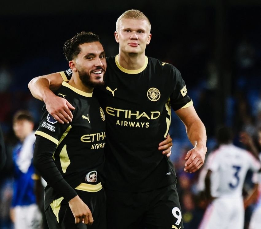 Manchester City Menggila, Palace Dihajar 1-4, Enzo Maresca Puji  Performa Rayan Cherki