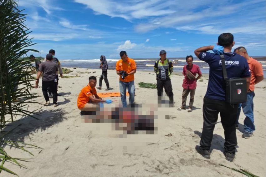Warga Temukan Jasad Pria Hanyut di Sungai Garoga Tapteng, Diduga Sengaja Melompat