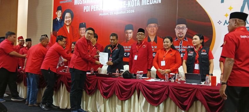 Target 15 Kursi DPRD, Rapidin Instruksikan Kader PDI Perjuangan Medan Turun ke Akar Rumput