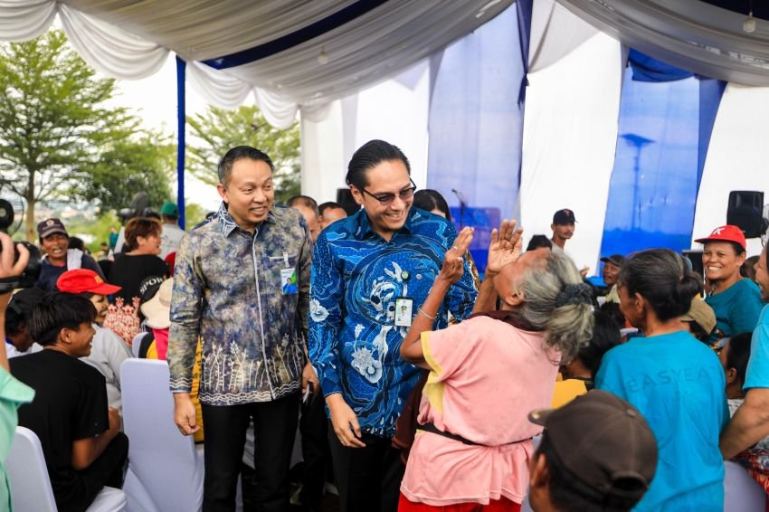 150 Penyelamat Lingkungan Medan Terima BPJS Ketenagakerjaan