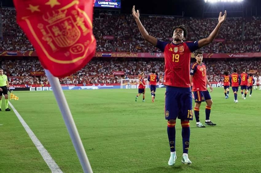 Spanyol Hancurkan Kroasia 4-1, Lamine Yamal Bersinar di Nations League