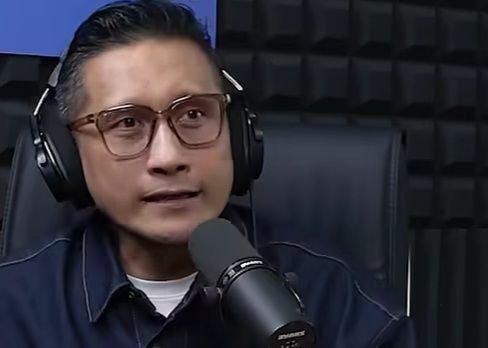 Efek Erupsi Anak Krakatau, Arie Untung dan Istri Tak Bisa Pulang