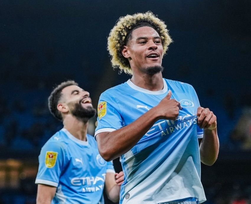 Manchester City Pesta Gol: Norwich Dihantam 5-0, Enzo Maresca Puas Performa Pemain Muda