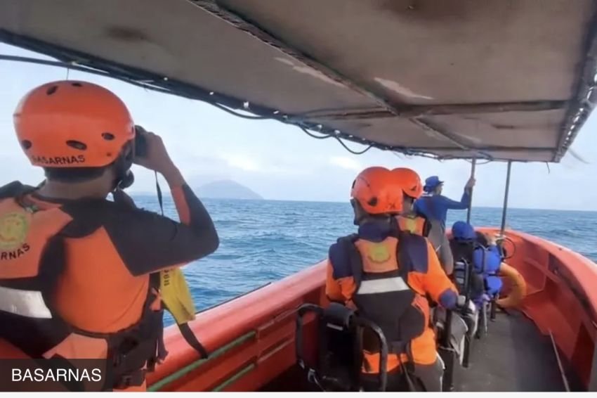 Lima Jurnalis Hilang Kontak Saat Liputan Gunung Anak Krakatau, SAR Kerahkan 7 SRU