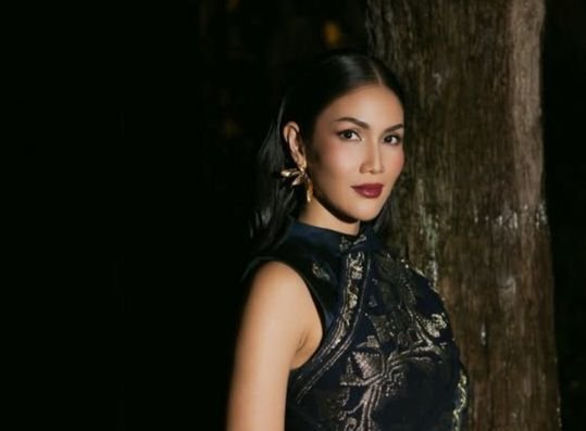 Main Film Horor Lagi, Aulia Sarah Harus Belajar Soal Perahu Tradisional Banjar