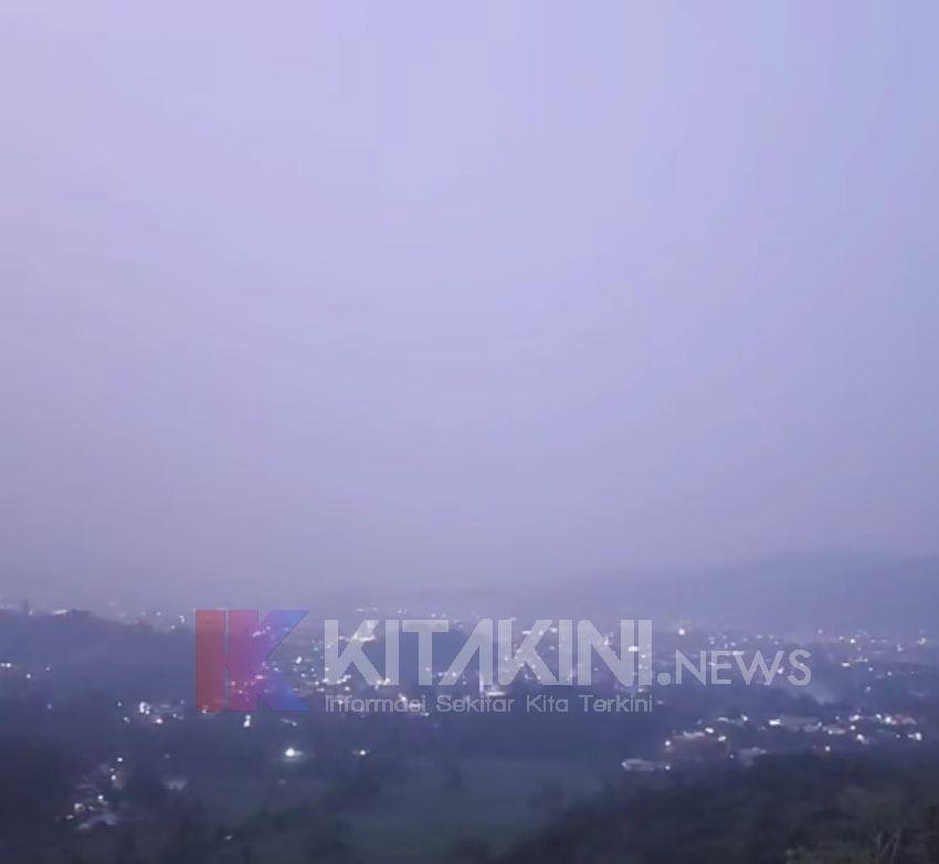Kota Padang Sidimpuan Diselimuti Kabut Asap