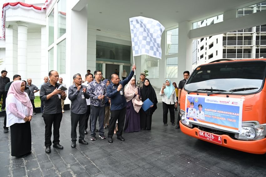 Pemprovsu Kirim 1 Ton Makanan Siap Saji Untuk Korban Bencana NTT