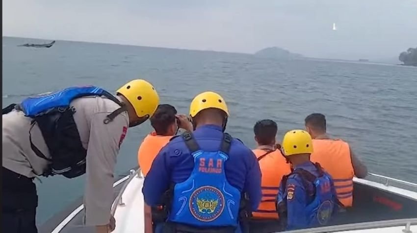 Ratusan Personel Gabungan Cari 5 Wartawan yang Hilang di Gunung Anak Krakatau