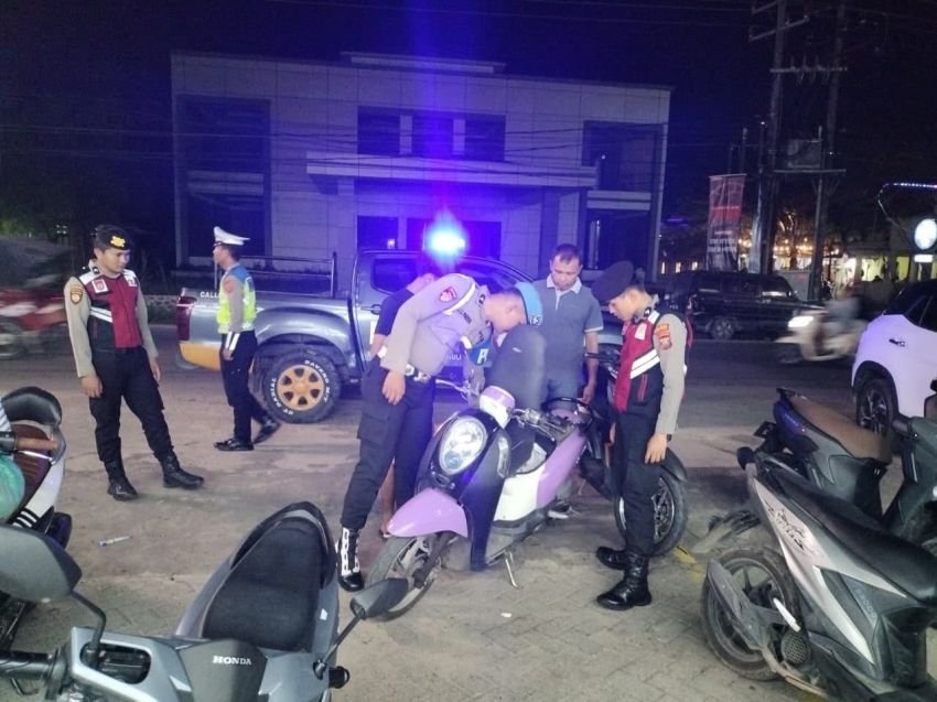 Cegah Kejahatan 3C dan Geng Motor, Polres Tapteng Gencarkan Patroli Blue Light
