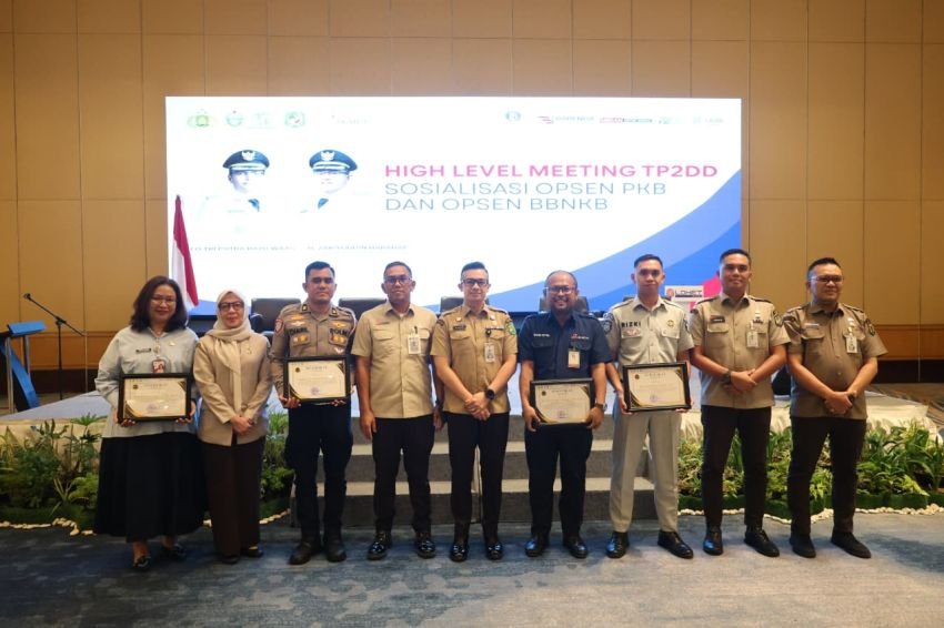 Bapenda Medan Perkuat Kepatuhan Opsen PKB dan Transaksi Digital melalui High Level Meeting TP2DD