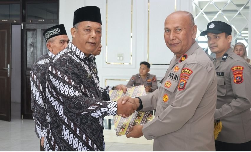 Wakapolres Tapsel Kukuhkan Pengurus Persatuan Purnawirawan Polri, Ini Pesannya