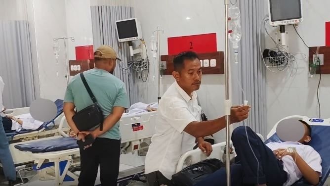 Puluhan Siswa MTsN Kisaran Keracunan Makanan setelah Menyantap MBG, Tercium Aroma tak Sedap