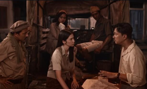 Bikin Film Baru Bertajuk Merah Sebelum Fajar, Garin Nugroho Pasangkan Nicholas Saputra dengan Laura Basuki