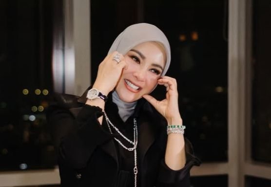 Akui Foto Cantik di Medsos Hasil Editan, Syahrini: Kan Bukan Profesional