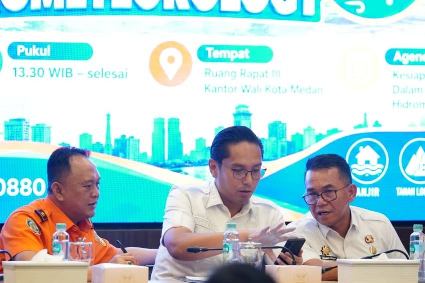 Takut Kalang Kabut, Wali Kota Medan Pimpin Rapat Siaga Bencana Hidrometeorologi
