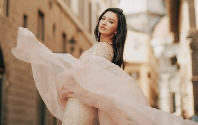 Mundur sebagai Stafsus Komdigi, Raline Shah: Waktu yang Tepat untuk Melangkah