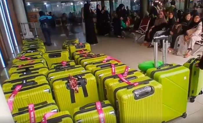 Kabut Asap Ganggu Aktivitas Penerbangan di Bandara Sultan Syarif Kasim II, Pesawat Putar Balik