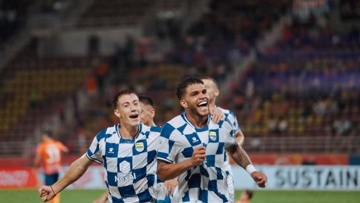 Persib Bandung Comeback Dramatis, Igor Tolic Ungkap Kunci Kemenangan atas Port FC