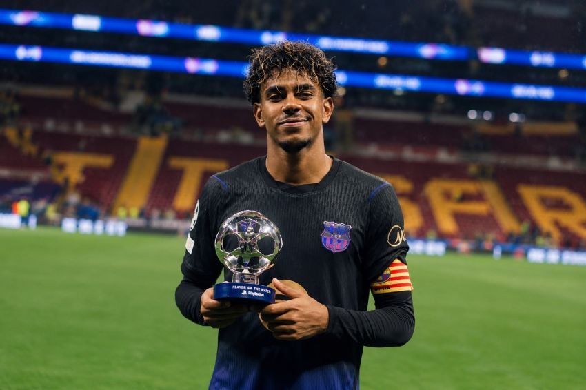 Barcelona Hancurkan Galatasaray 4-1, Hansi Flick Puji Mentalitas Blaugrana