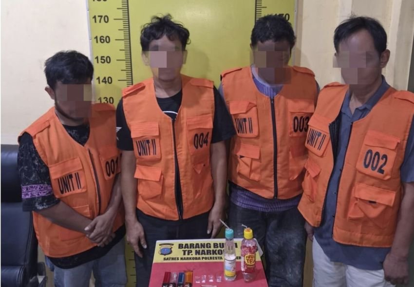 Polresta Deli Serdang dan BNNK Gerebek Sarang Narkoba di Kualanamu, Empat Pria Positif Sabu