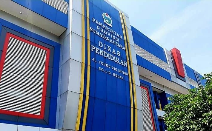 Kabut Asap Tebal Mulai Masuk Sumut, Disdik Instruksikan Sekolah PJJ Besok